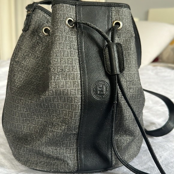 Vintage Fendi Bucket Bag - Picture 15 of 15